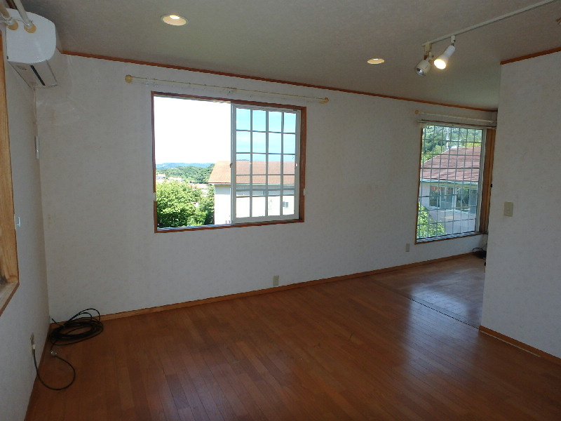 S1519R　碁石が浜貸家の洋室