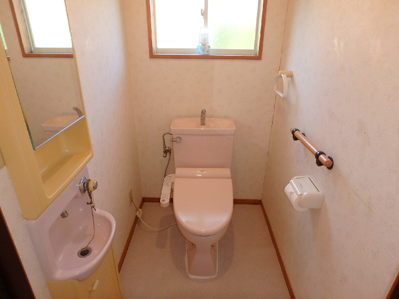 S1519R　碁石が浜貸家のトイレ