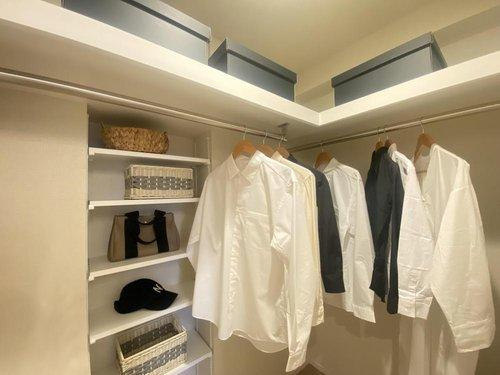 ◆クレヴィア新宿中落合EASTの収納|全居室収納で収納力や利便性◎衣類等スッキリ片付きます♪