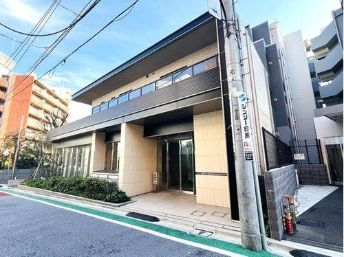 ◆クレヴィア新宿中落合EASTの外観|複数路線利用可◎便利な立地の築浅中古マンション♪