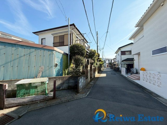 売地　高座郡寒川町倉見の前面道路含む現地写真