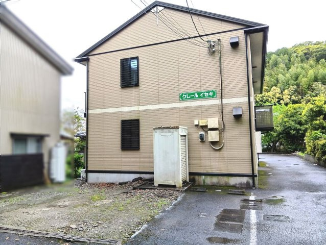 クレールイセキの外観