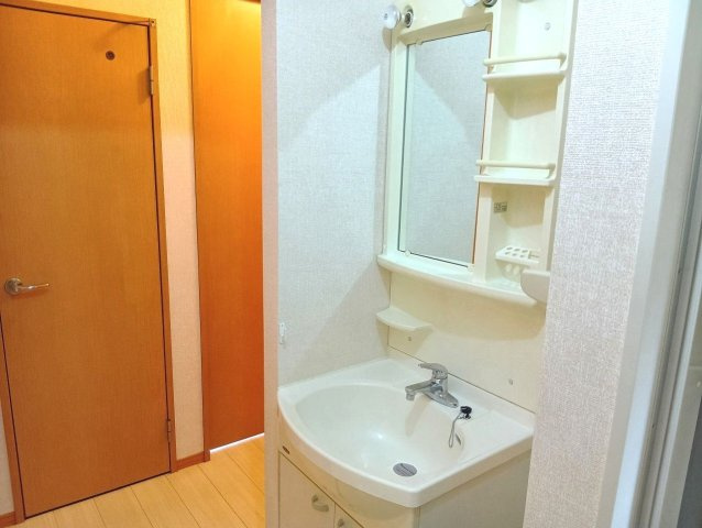 クレールイセキのトイレ|トイレ（温水洗浄暖房便座）