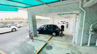 【駐車場】 | 仁川グランドハイツ | 駐車場