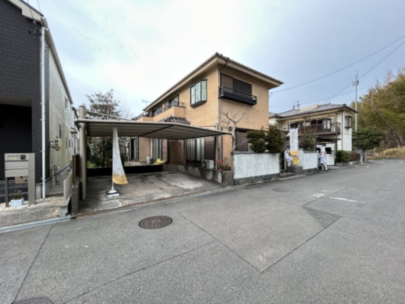 知多市梅が丘2丁目の外観|R8.2.20撮影　並列駐車2台可能☆