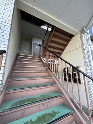 【エントランス】 | 寿ハイツ