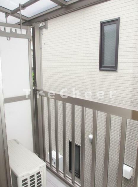 ロイヤル中十条のバルコニー