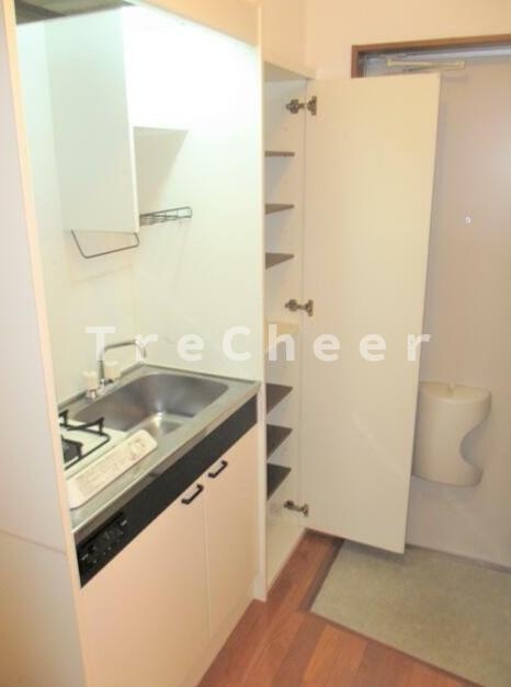 ロイヤル中十条のキッチン