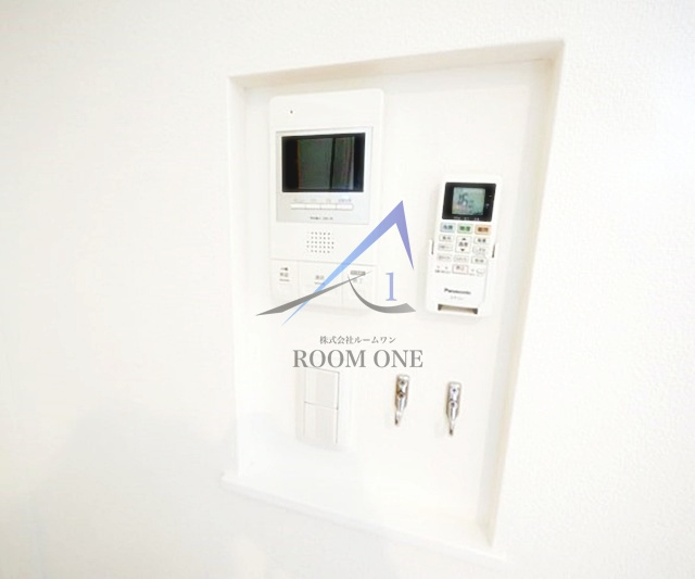 ピュール池袋のセキュリティ|モニター付きインターホンです。