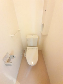【トイレ】 | モンレーブＭ | 清潔感のあるトイレです
