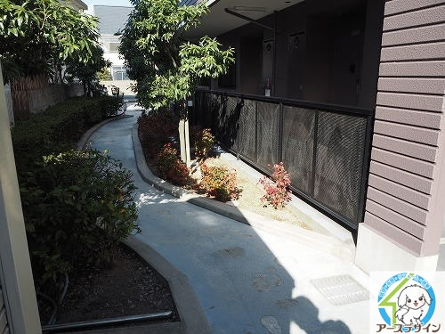 クレッシェンドＷＡＫＯＵのエントランス|落ち着いたエントランスです