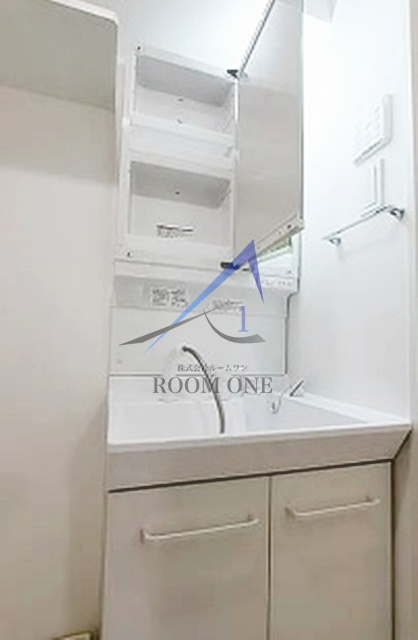 ＣＲＥＶＩＳＴＡ豊洲Ｂａｙ　ＳｉｄｅⅡの洗面所|洗面台です。