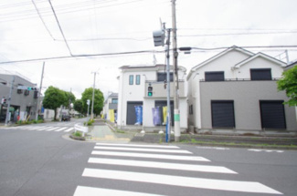 【前面道路含む現地写真】 | 【仲介手数料無料！！】府中市日新町3丁目　新築戸建て（全16棟）J号棟　5690万円