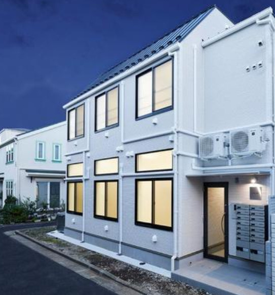 Casa MG 【カーサエムジー）のエントランス