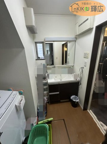 高砂市阿弥陀町生石　中古戸建の洗面所