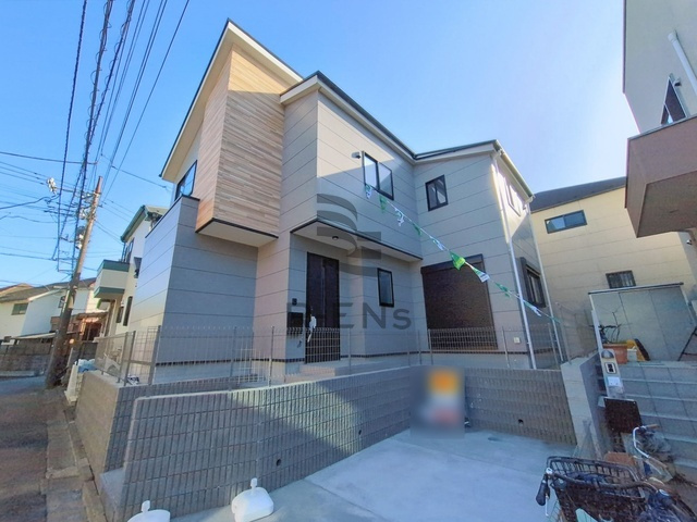 【外観】 | 西東京市中町５丁目　新築戸建て | その邸が魅せる気品・上質感・安らぎ、その全てが日常になります