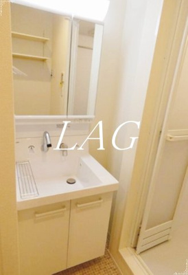 【洗面所】 | リビエール水神 | 洗面台です。