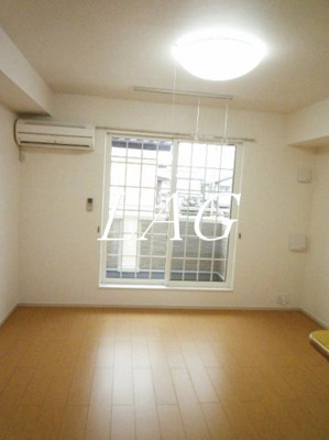 【居間・リビング】 | セレーノ | 洋室のお部屋です。