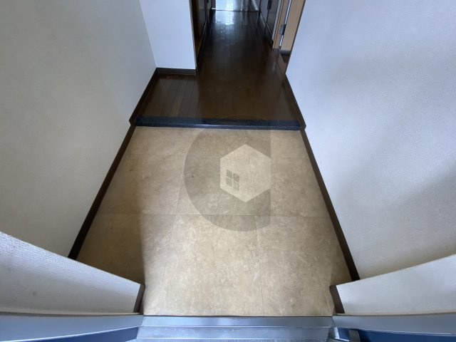 パレグリシーヌの玄関