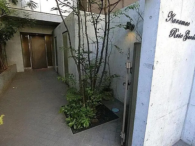 蔵前ローズガーデンのエントランス