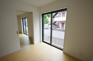 【洋室】 | 【仲介手数料無料！！】府中市日新町3丁目　新築戸建て（全16棟）L号棟　5590万円 | 1階洋室