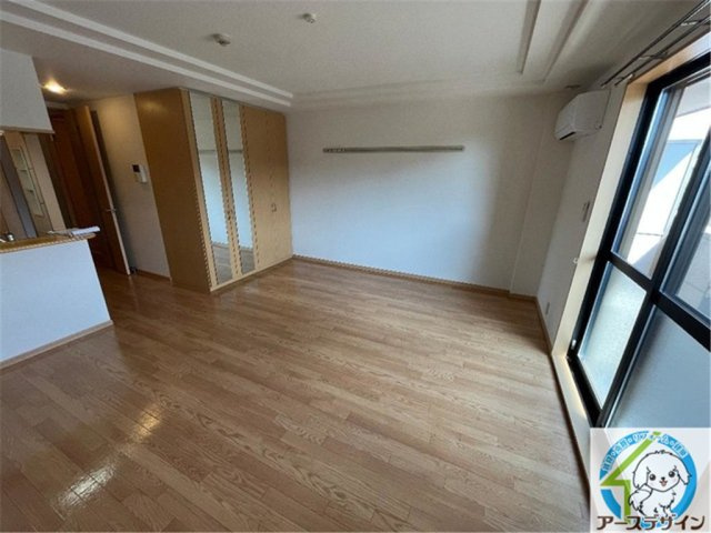 West Hills　壱番館の居間・リビング|※類似部屋