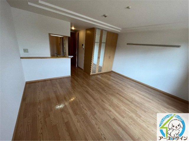 West Hills　壱番館の居間・リビング|※類似部屋