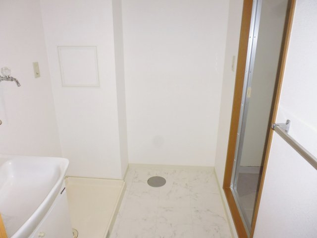 ネオパストラルの洗面所