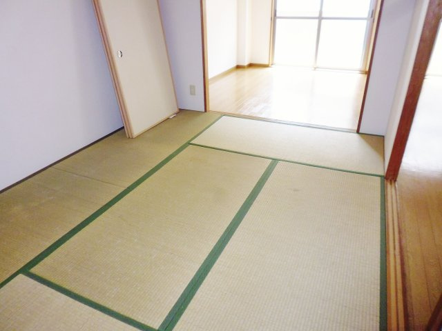 ネオパストラルの和室