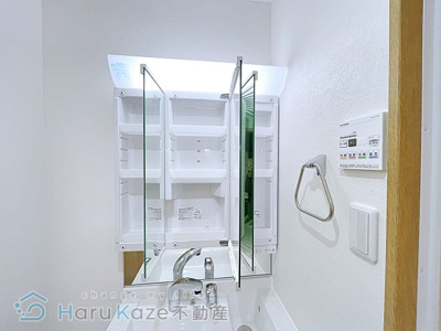 【独立洗面台】 | Luxter柴田【名古屋市賃貸・エレベーター付】