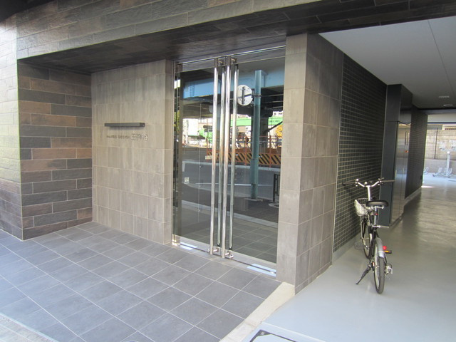 メイクスデザイン王子神谷のエントランス|建物入口です☆