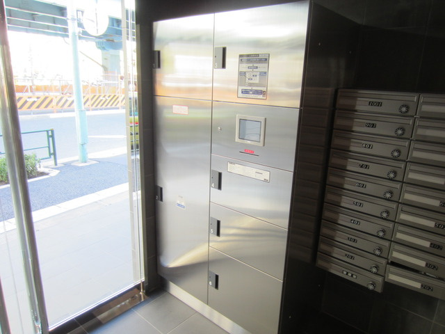 メイクスデザイン王子神谷のその他共用部分|宅配ボックス付き☆