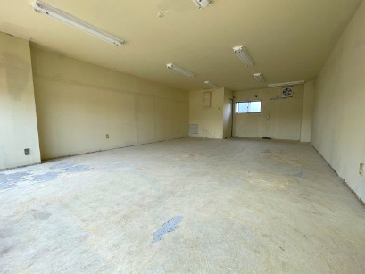 ジョナサン　今之浦ビルの内装