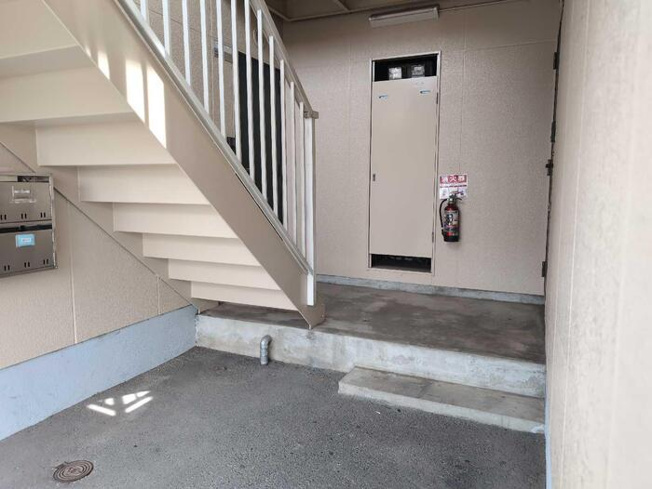 【エントランス】 | トリヴァン加守田