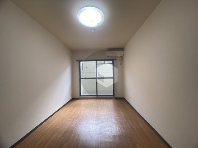 ピアー依奈の寝室