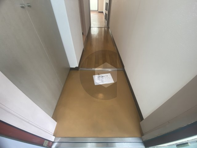 ピアー依奈の玄関