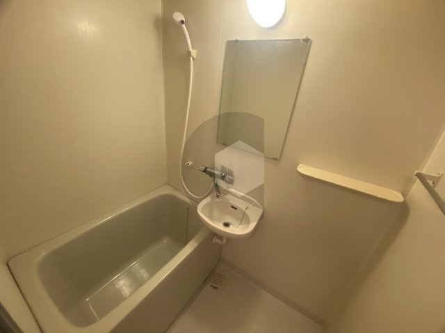 ピアー依奈の浴室