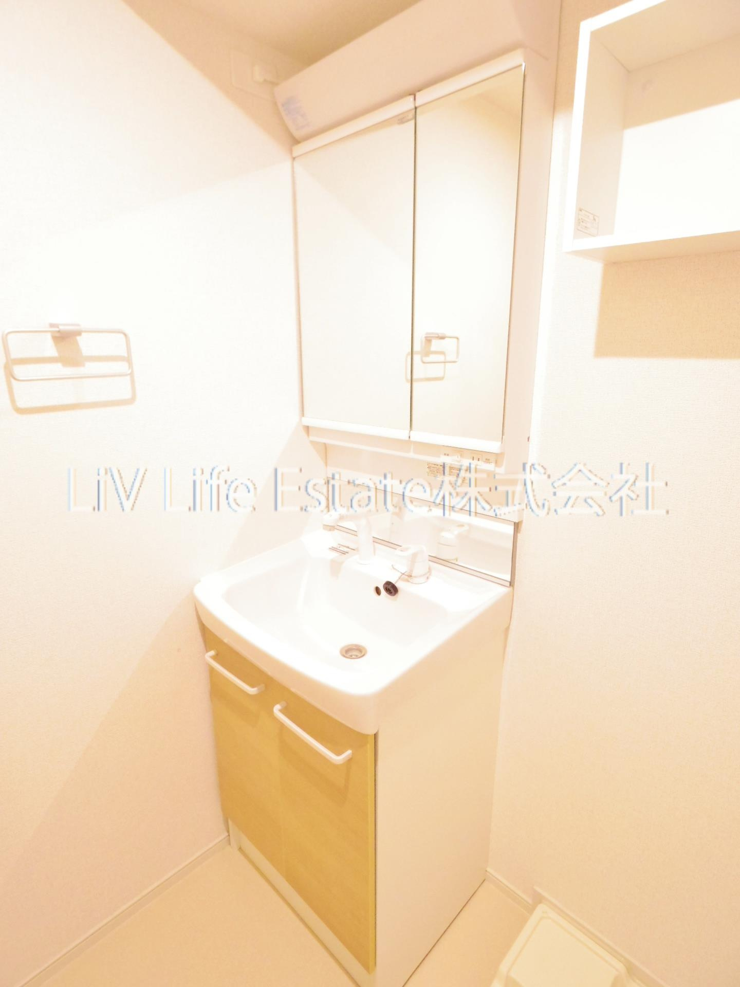 サンフォ二ア小平の洗面所