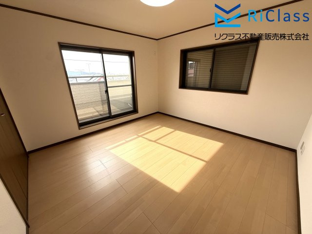 中古戸建　神戸市北区北五葉5丁目16の洋室|個人の部屋や寝室として使える洋室です