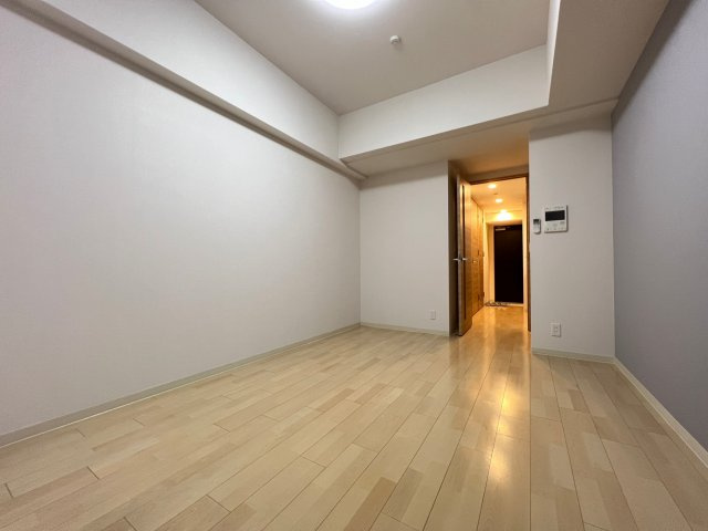 プライムアーバン御堂筋本町の居間・リビング