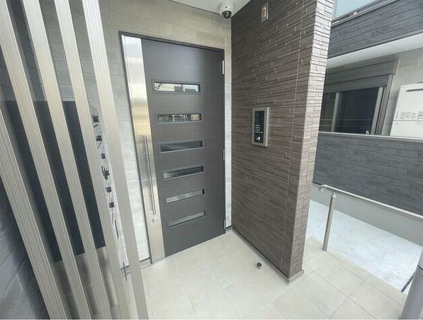 カーサプリムラⅠのエントランス