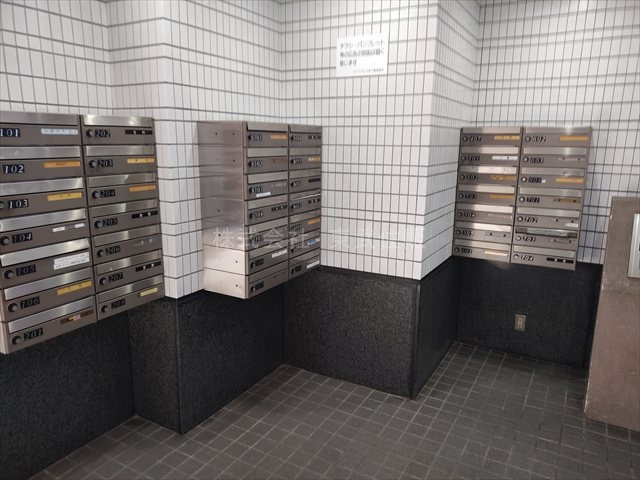 【設備】 | ダイアパレス坂戸 | 集合ポスト