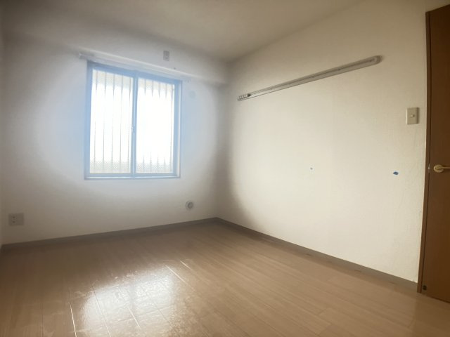 グランパシフィックの洋室