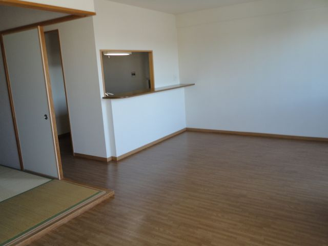 グランデージーの居間・リビング