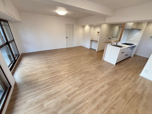 エスポア中島の居間・リビング|おしゃれなリビングです