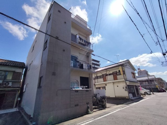 川島ビルの外観|外観も気になるポイント