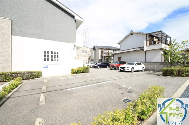 プリマベーラ森友の駐車場