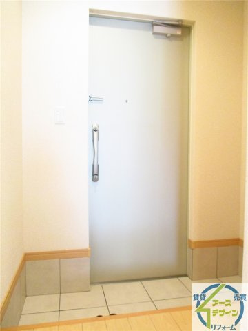 プリマベーラ森友の玄関|※類似部屋