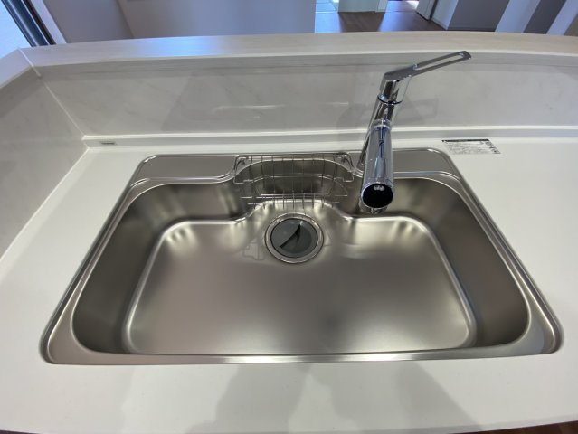 八街市八街に　いろどりアイタウン　新築戸建全3棟2号棟のキッチン