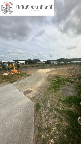 豊見城市字長堂の売地の前面道路含む現地写真|2026年1月末撮影の現地写真／造成工事に着手しました！